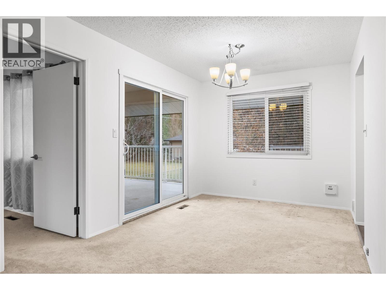 811 Tamarack Drive, Kelowna, British Columbia  V1X 1E3 - Photo 11 - 10371418