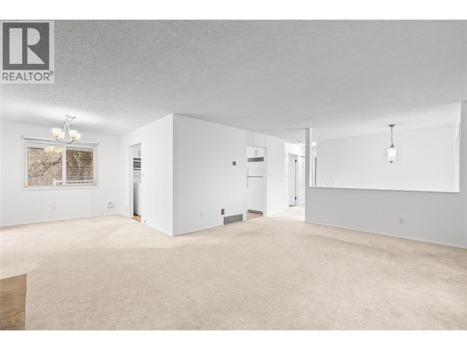 811 Tamarack Drive, Kelowna, British Columbia  V1X 1E3 - Photo 13 - 10371418