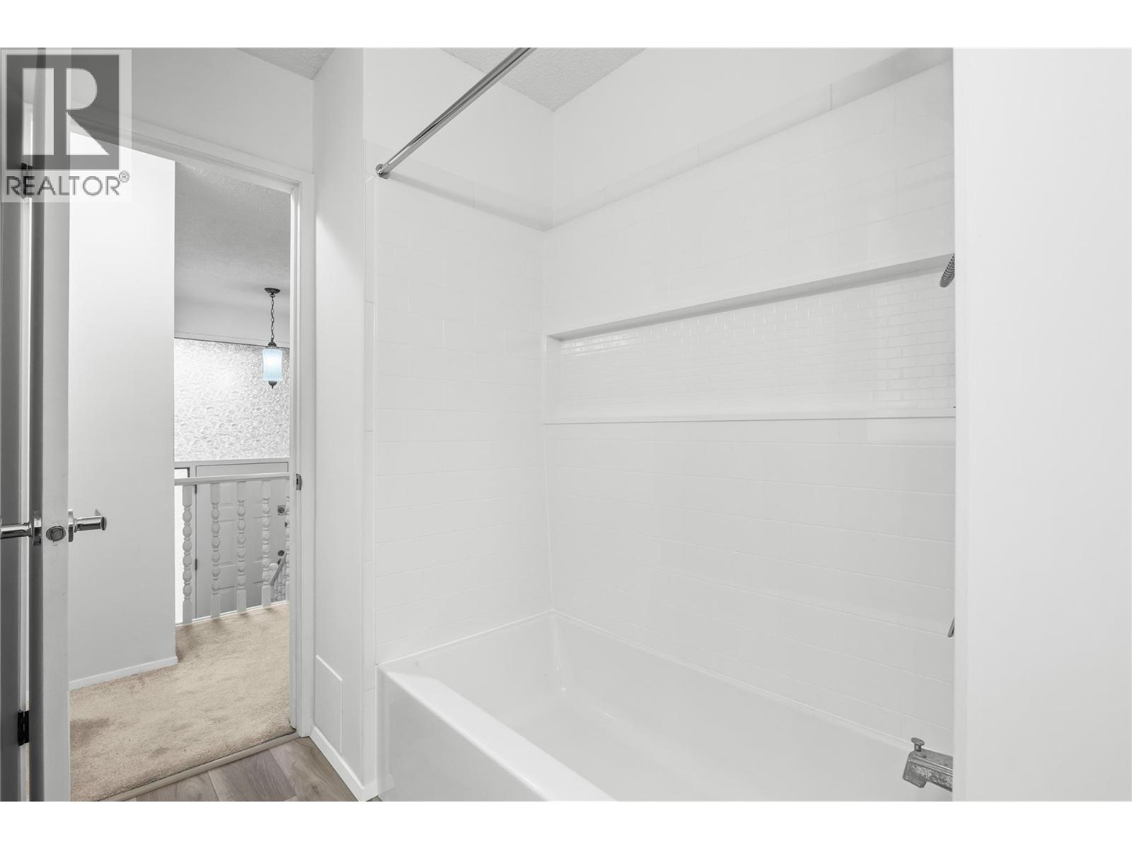 811 Tamarack Drive, Kelowna, British Columbia  V1X 1E3 - Photo 16 - 10371418