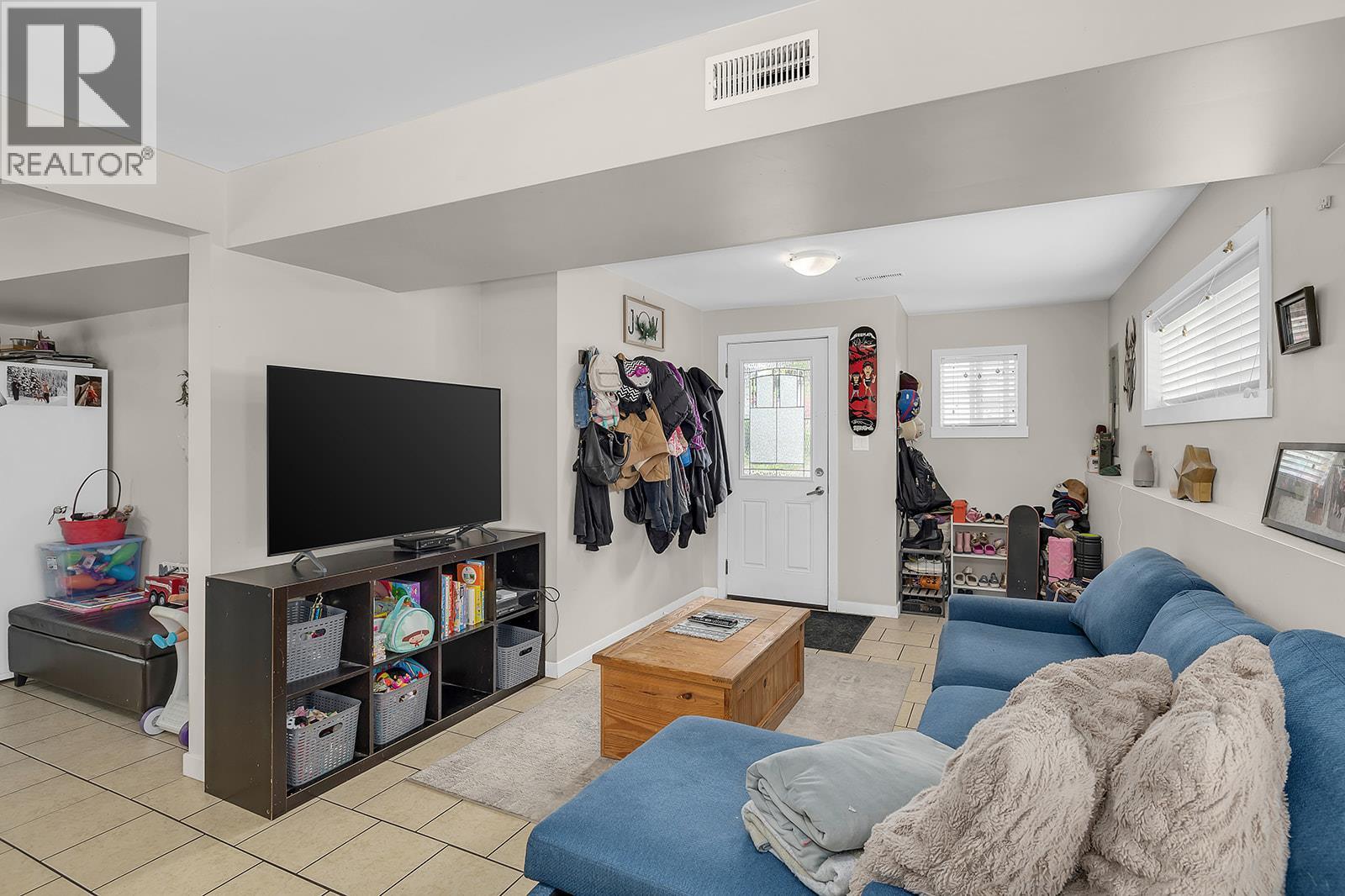 811 Tamarack Drive, Kelowna, British Columbia  V1X 1E3 - Photo 25 - 10371418