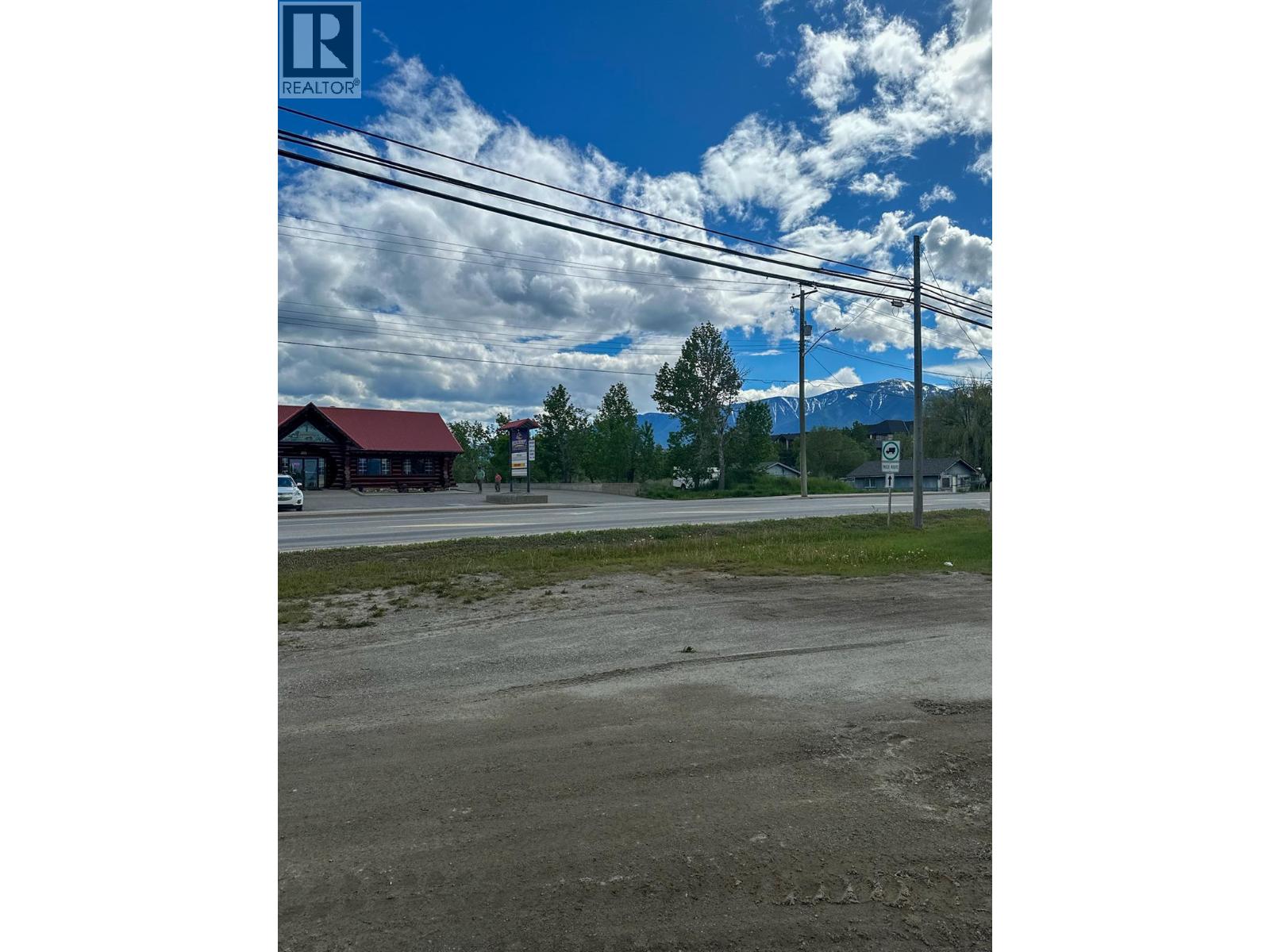 200 2nd Avenue, Invermere, British Columbia  V0A 1K7 - Photo 6 - 10371393