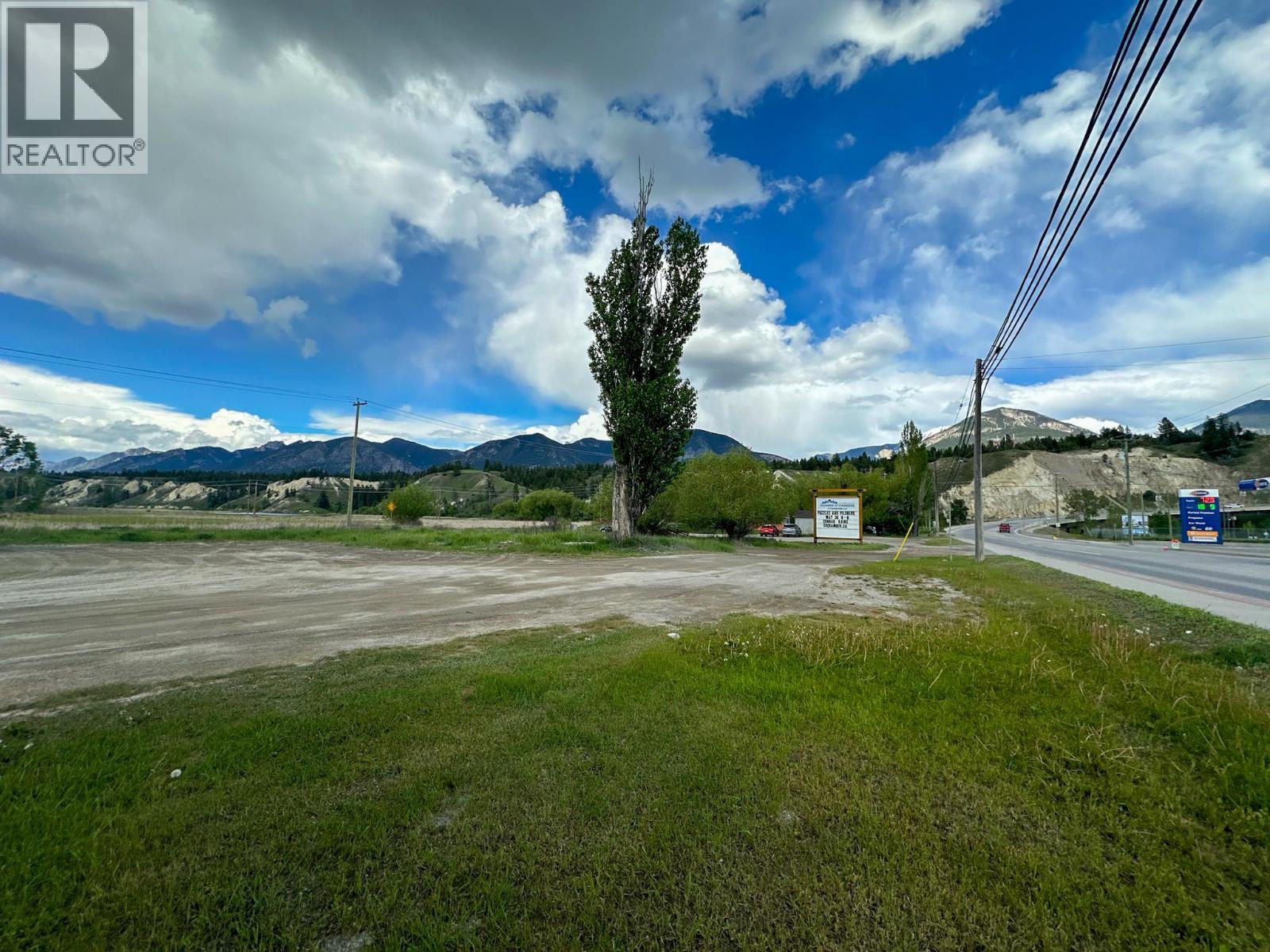 200 2nd Avenue, Invermere, British Columbia  V0A 1K7 - Photo 9 - 10371393