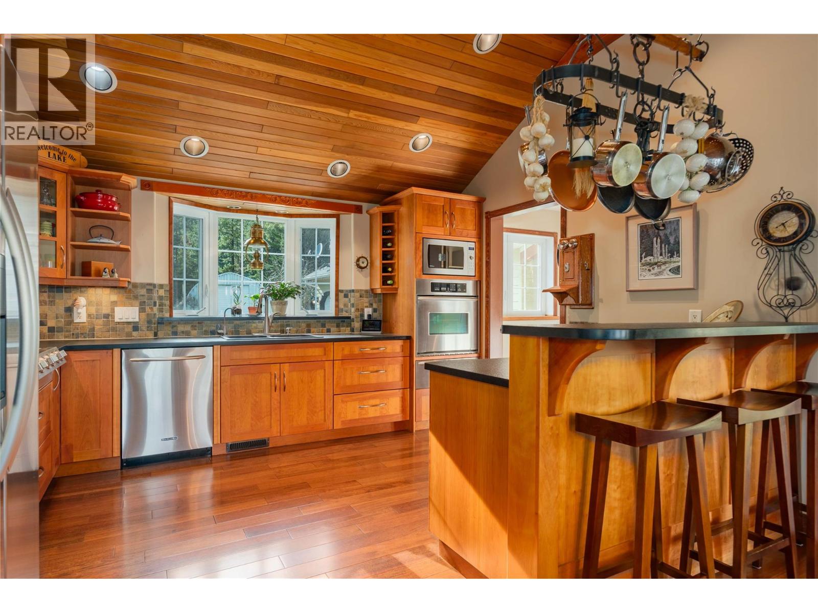 4830 Fletcher Creek Road, Fletcher Creek, British Columbia  V0G 1M0 - Photo 14 - 10345773