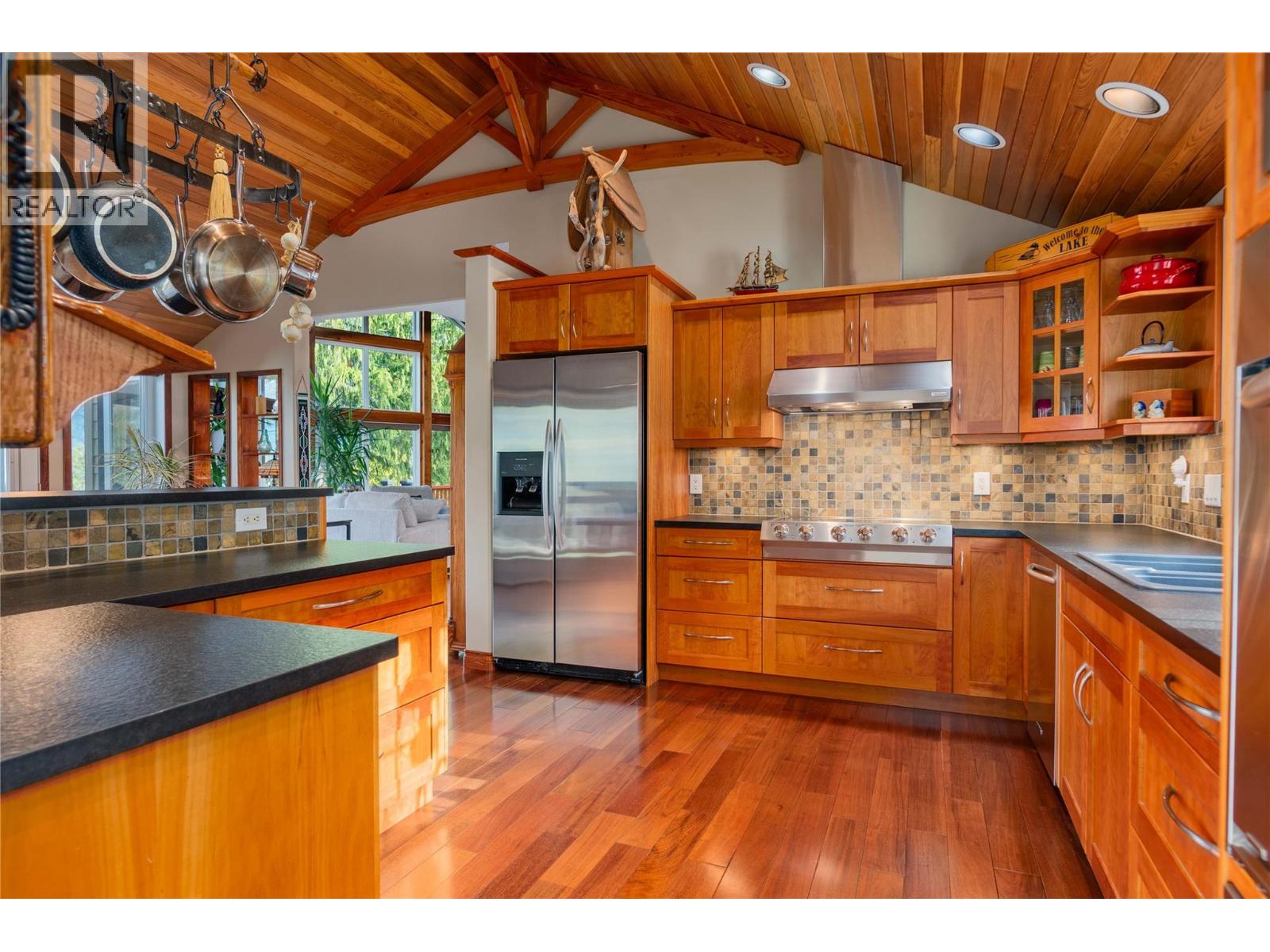 4830 Fletcher Creek Road, Fletcher Creek, British Columbia  V0G 1M0 - Photo 16 - 10345773