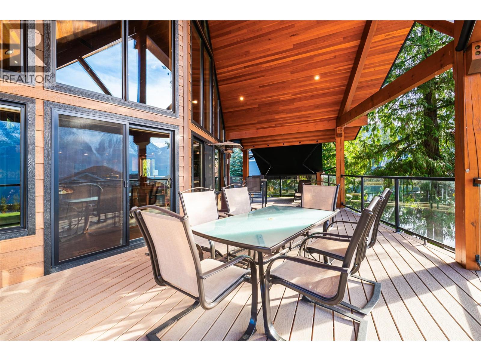 13516 Lakeshore Drive, Boswell, British Columbia  V0B 1A0 - Photo 16 - 10370728
