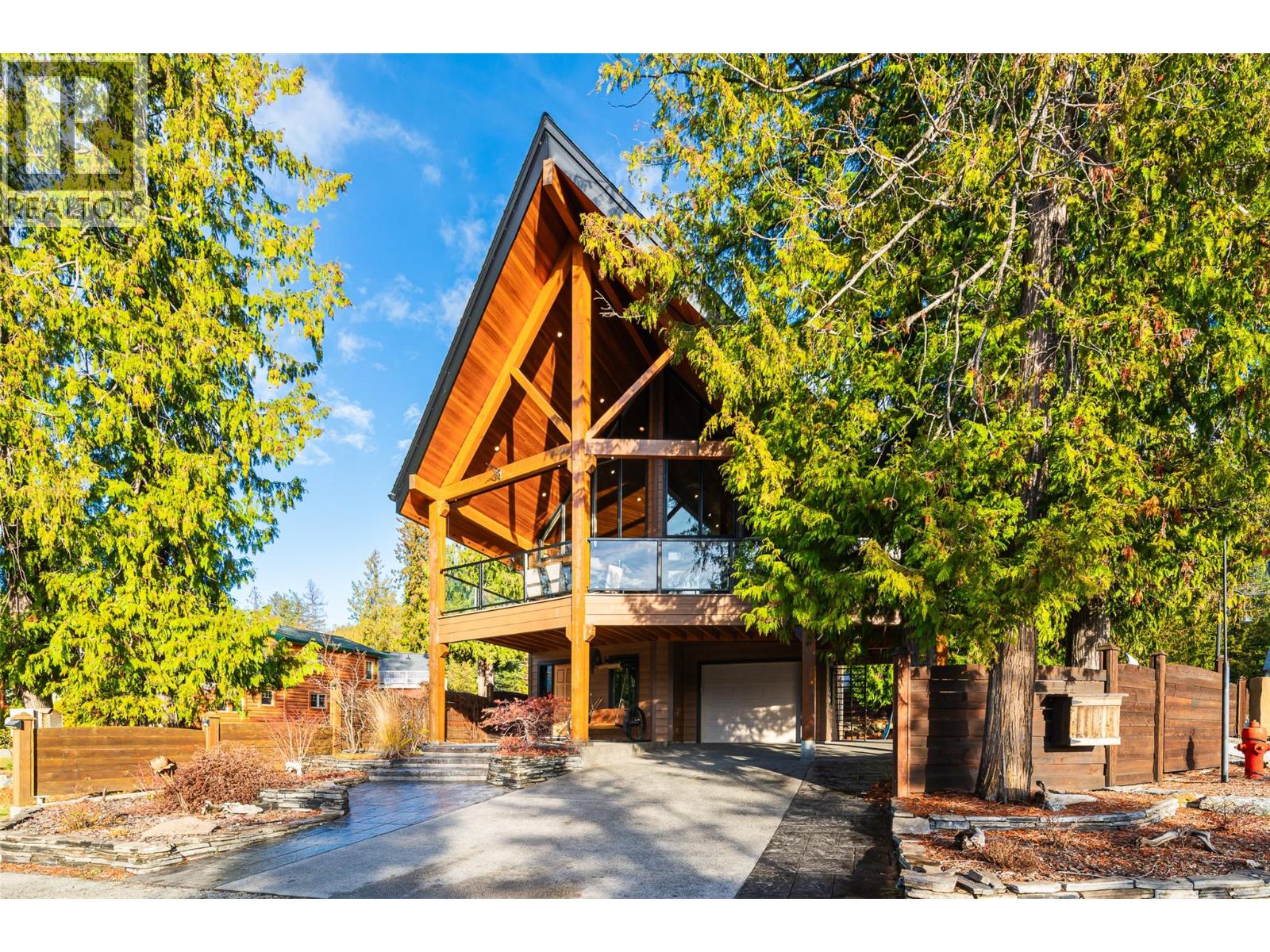 13516 Lakeshore Drive, Boswell, British Columbia  V0B 1A0 - Photo 3 - 10370728