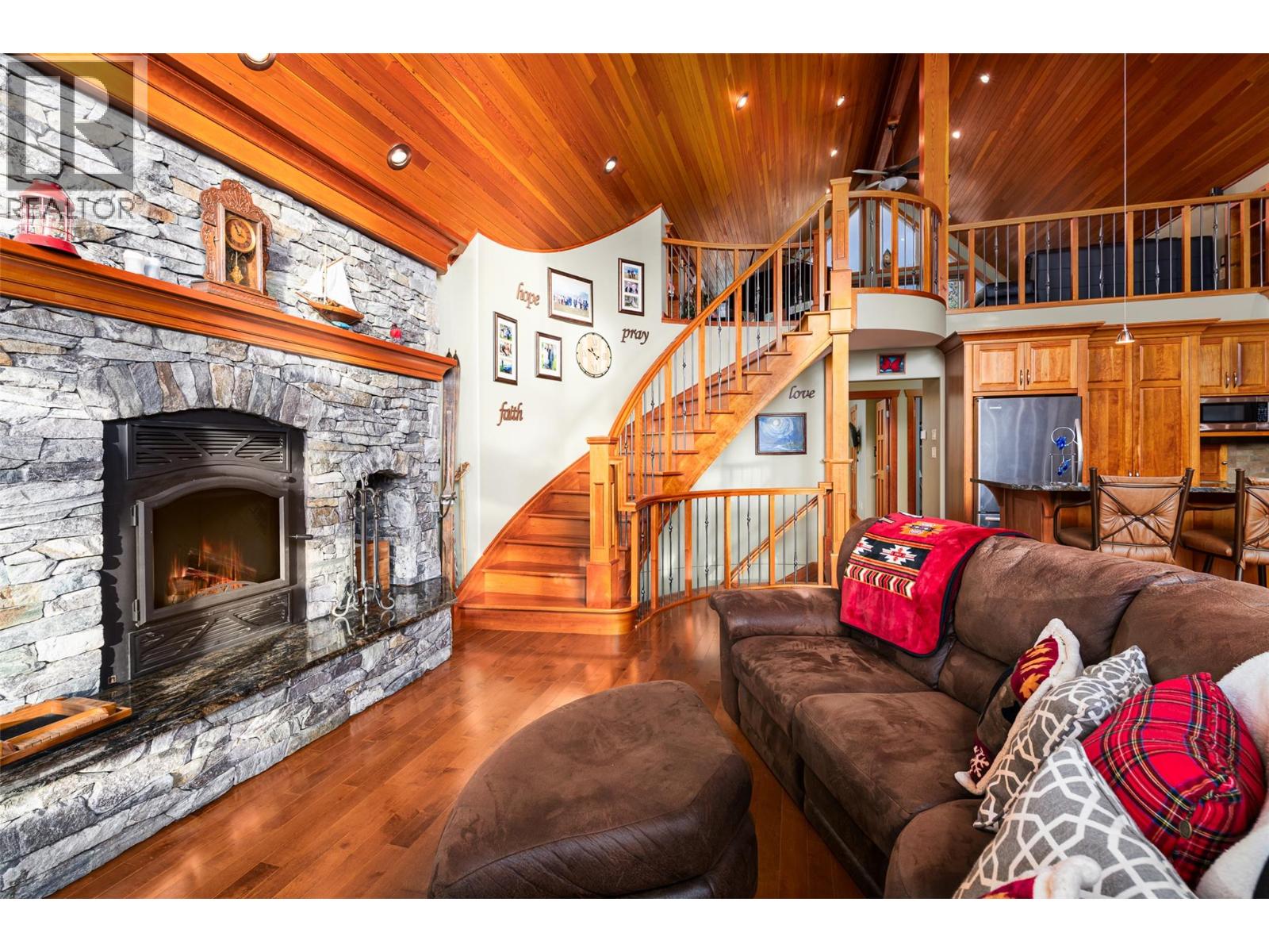 13516 Lakeshore Drive, Boswell, British Columbia  V0B 1A0 - Photo 31 - 10370728