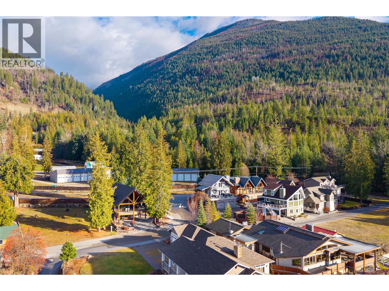13516 Lakeshore Drive, Boswell, British Columbia  V0B 1A0 - Photo 51 - 10370728