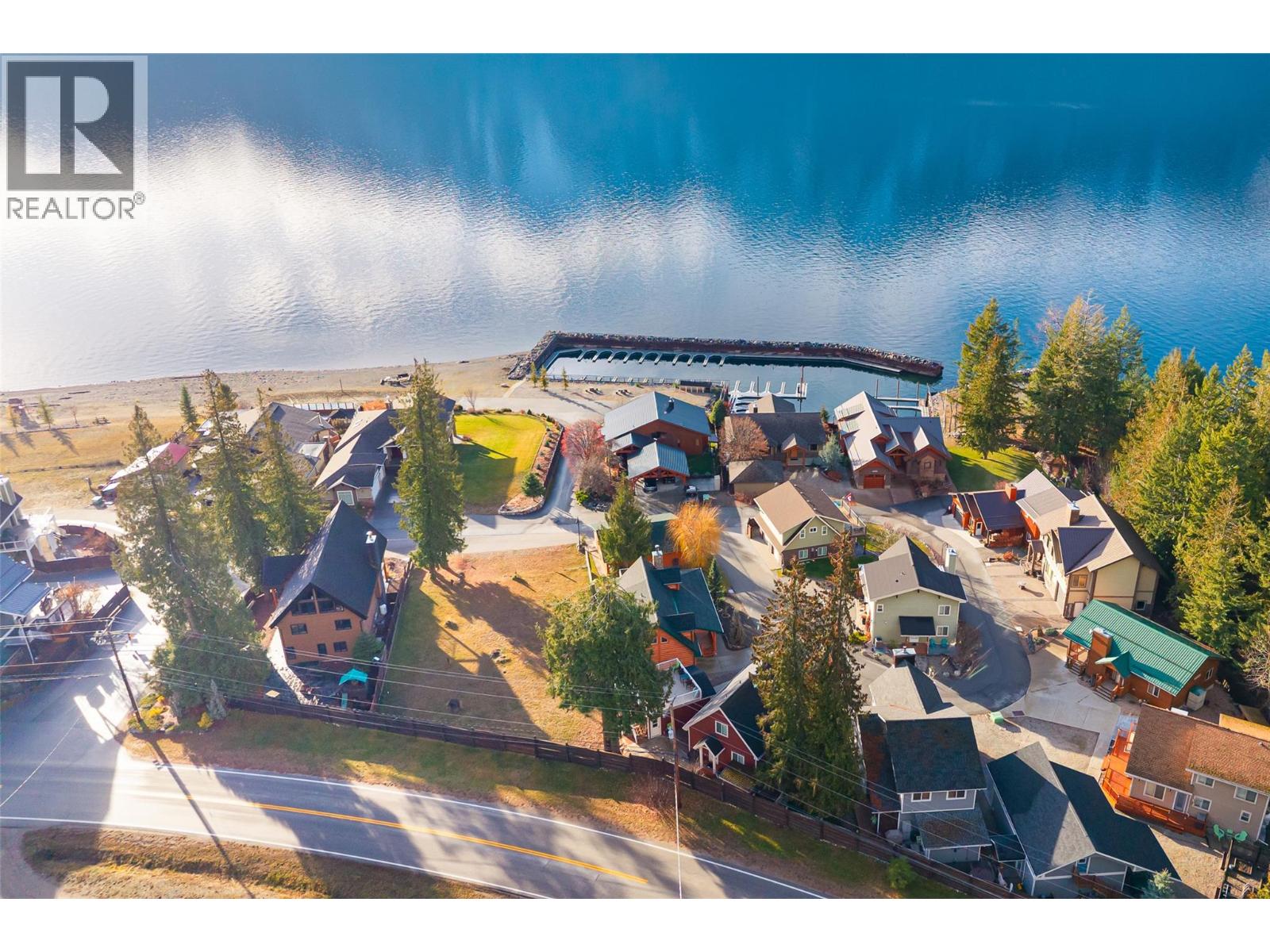 13516 Lakeshore Drive, Boswell, British Columbia  V0B 1A0 - Photo 62 - 10370728