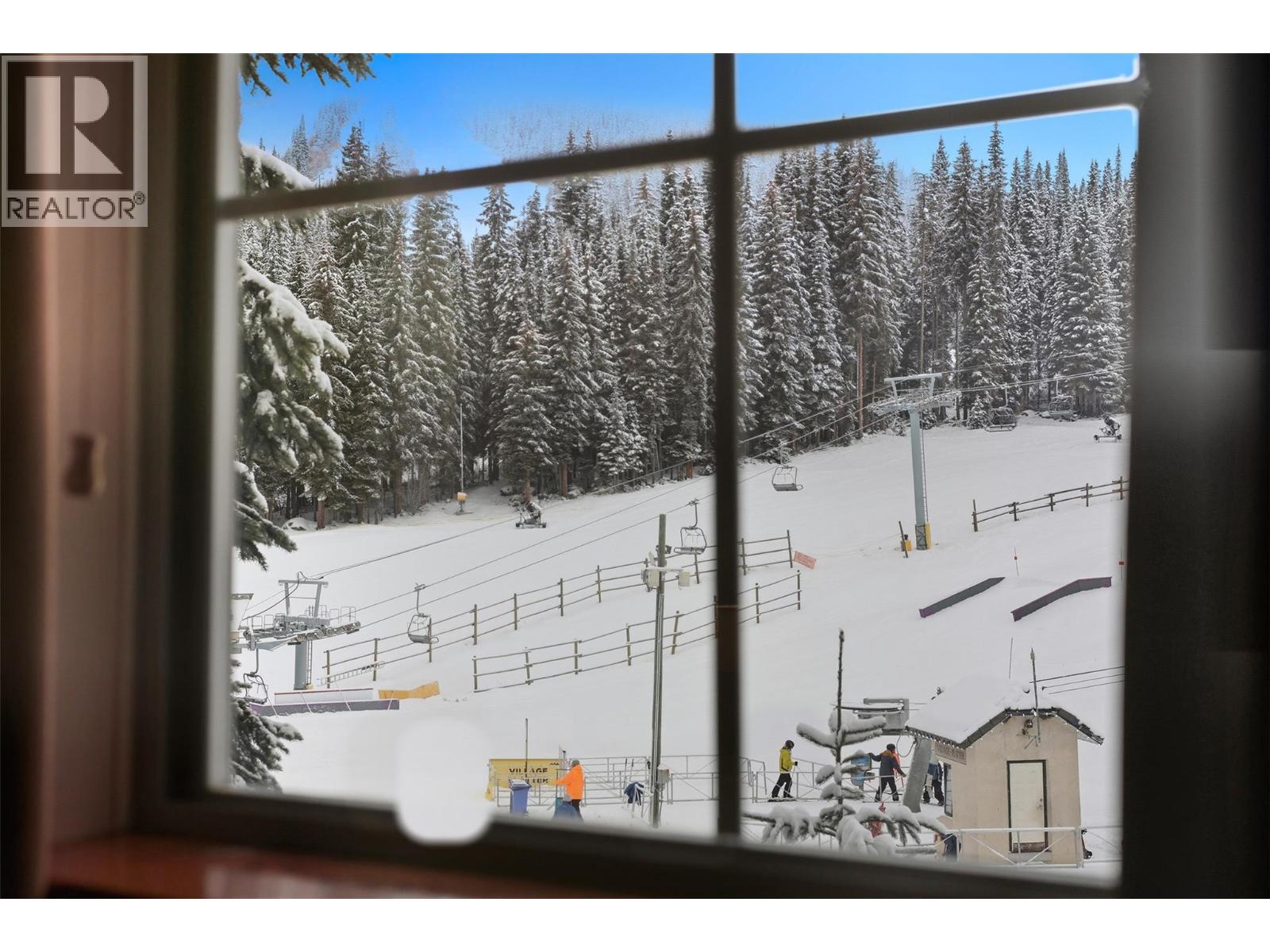 3160 Creekside Way Unit# 204, Sun Peaks, British Columbia  V0E 5N0 - Photo 2 - 10371461