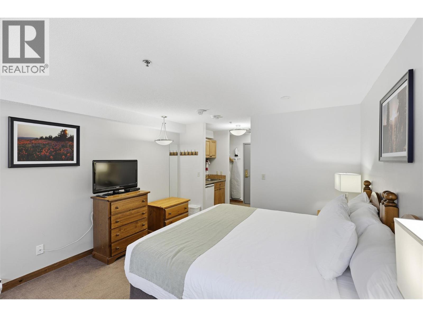 3160 Creekside Way Unit# 204, Sun Peaks, British Columbia  V0E 5N0 - Photo 6 - 10371461