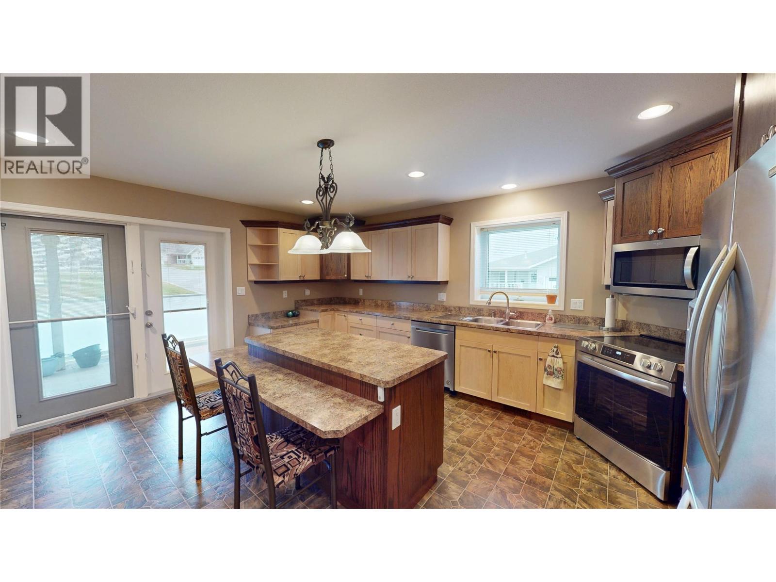 2100 13th Street S Unit# 127, Cranbrook, British Columbia  V1C 7J5 - Photo 6 - 10371086