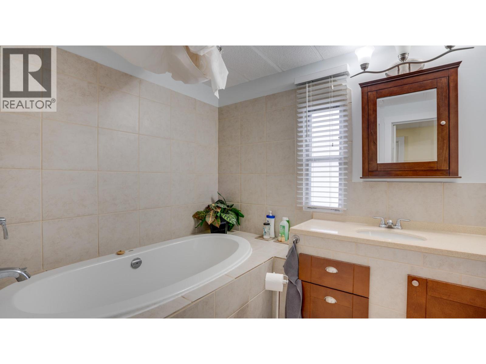 15401 Kalamalka Lake Road Unit# 67 Lot# 67, Coldstream, British Columbia  V1B 1Z3 - Photo 16 - 10371462