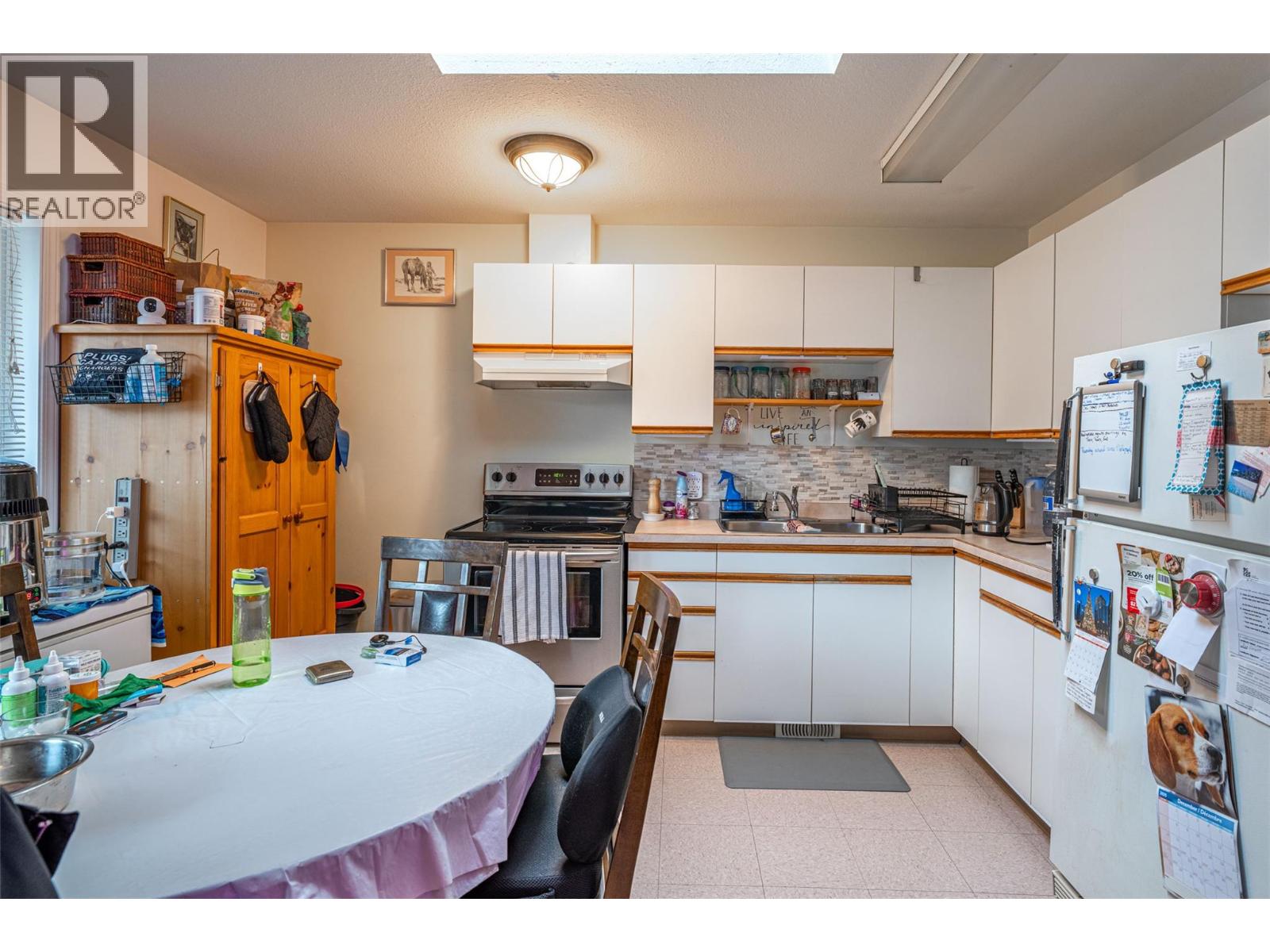 5683 97 Highway, Falkland, British Columbia  V0E 1W0 - Photo 16 - 10371379