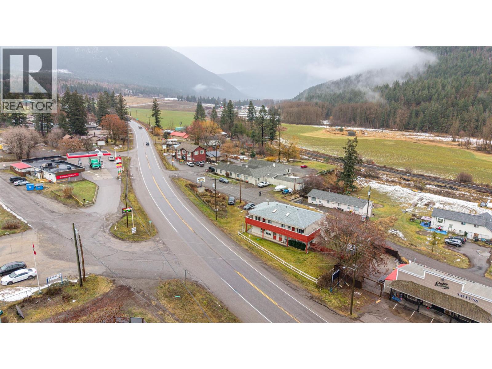 5683 97 Highway, Falkland, British Columbia  V0E 1W0 - Photo 44 - 10371379