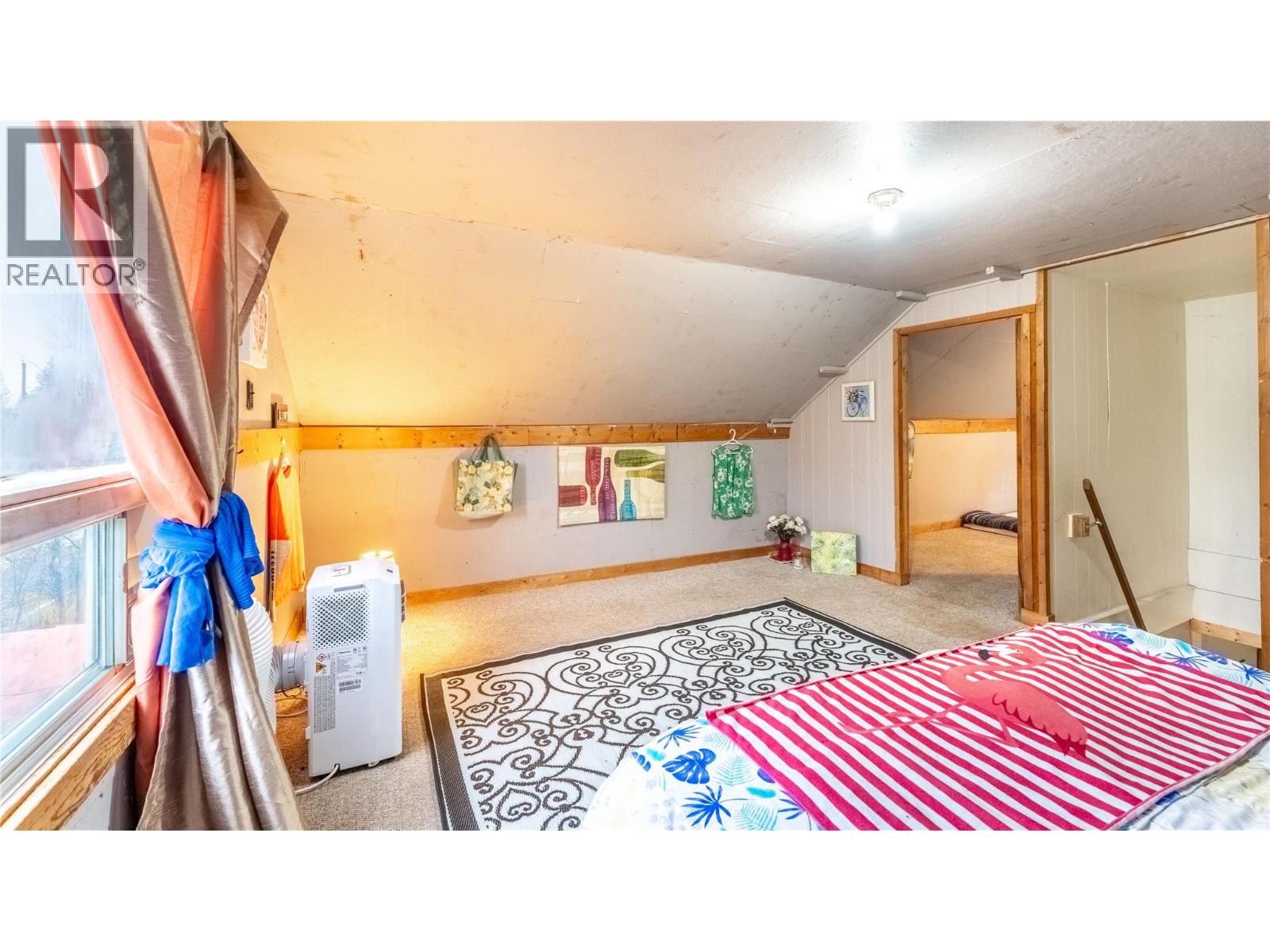 1412 Ainsworth Avenue, Riondel, British Columbia  V0B 2B0 - Photo 24 - 10371450