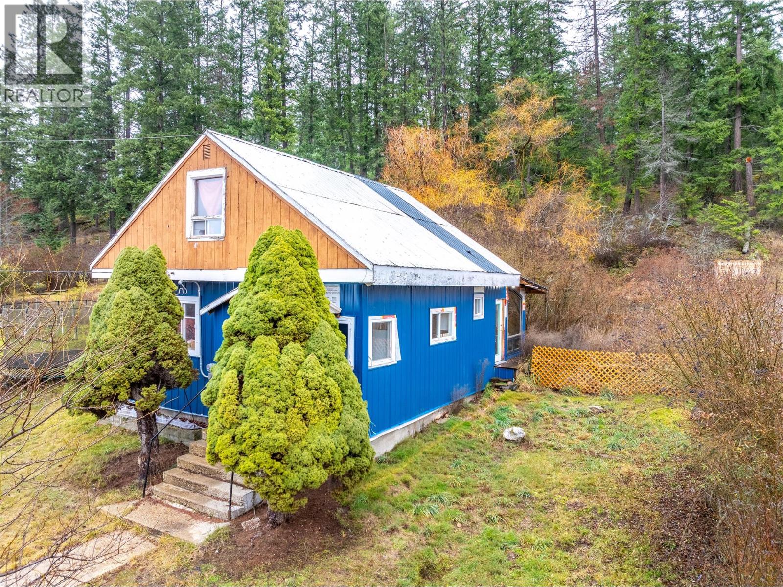 1412 Ainsworth Avenue, Riondel, British Columbia  V0B 2B0 - Photo 4 - 10371450