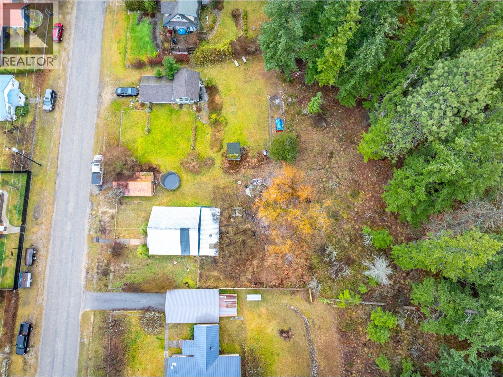 1412 Ainsworth Avenue, Riondel, British Columbia  V0B 2B0 - Photo 6 - 10371450