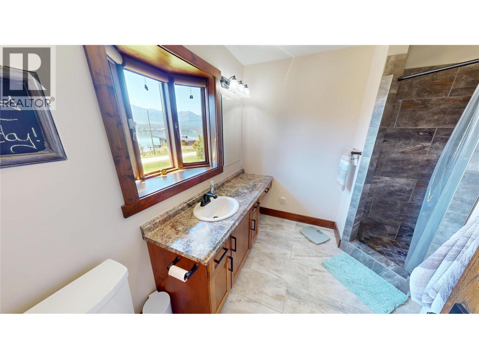 8380 Richardson Crescent, Canal Flats, British Columbia  V0B 1B0 - Photo 26 - 10371470