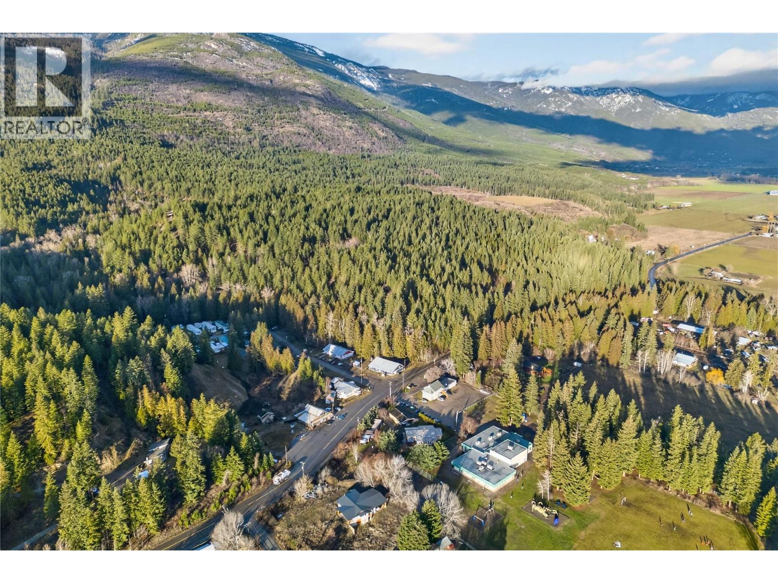 3063 Hornsberger Road Unit# 9, Salmon Arm, British Columbia  V1E 4M1 - Photo 14 - 10371368