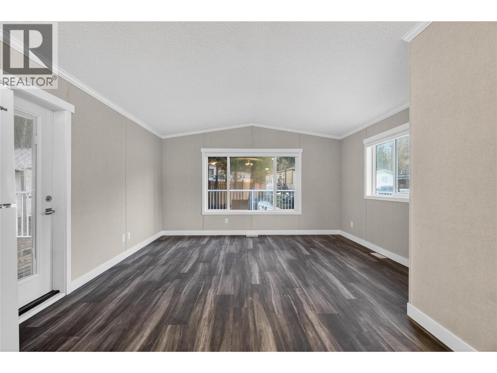 3063 Hornsberger Road Unit# 9, Salmon Arm, British Columbia  V1E 4M1 - Photo 21 - 10371368