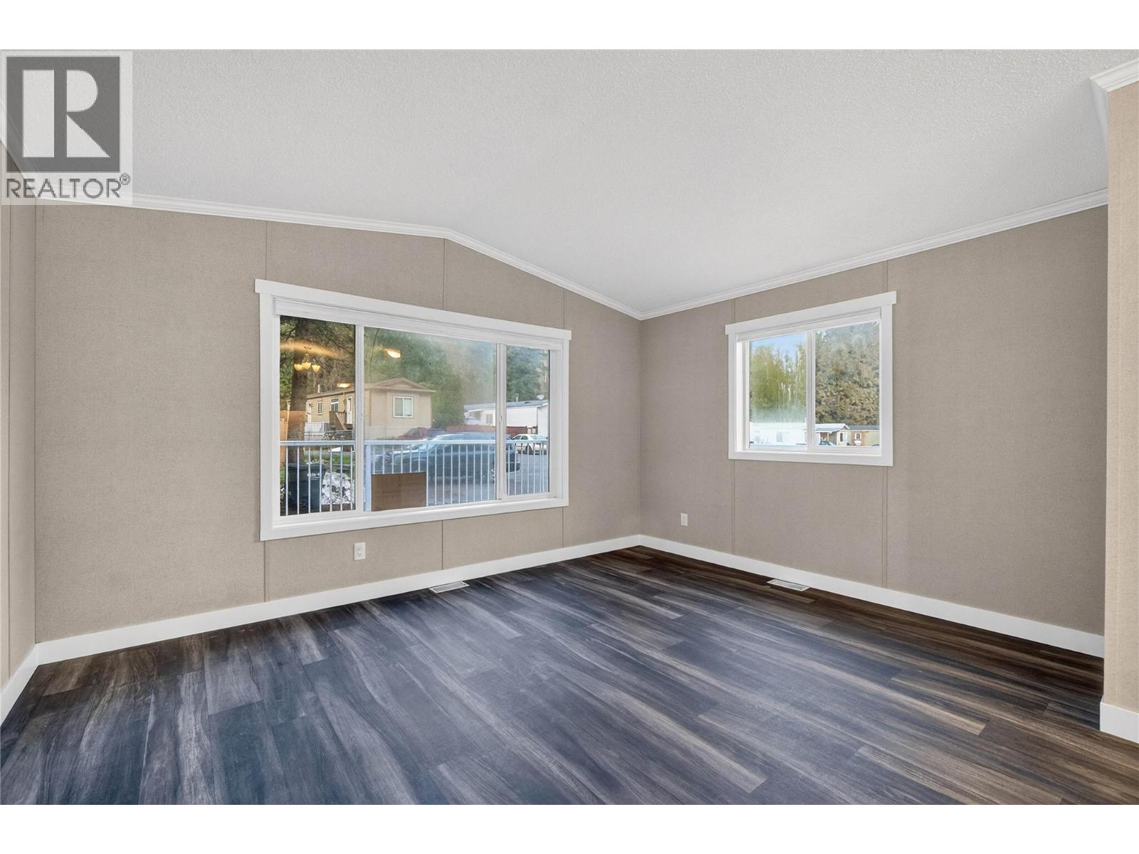 3063 Hornsberger Road Unit# 9, Salmon Arm, British Columbia  V1E 4M1 - Photo 23 - 10371368