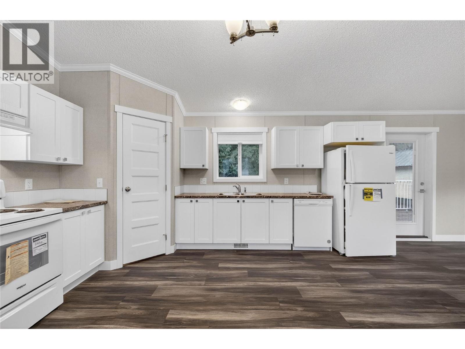 3063 Hornsberger Road Unit# 9, Salmon Arm, British Columbia  V1E 4M1 - Photo 37 - 10371368