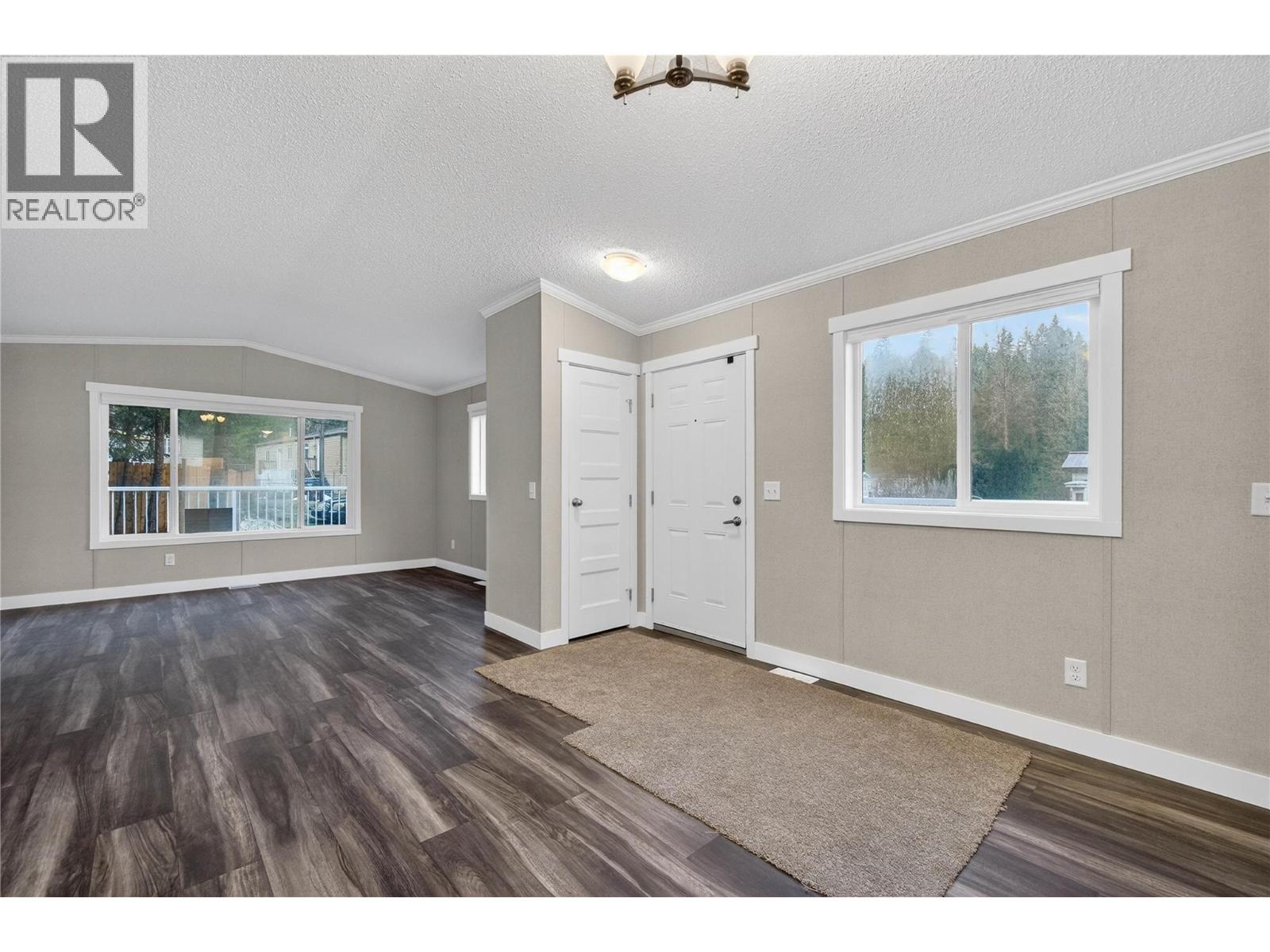 3063 Hornsberger Road Unit# 9, Salmon Arm, British Columbia  V1E 4M1 - Photo 39 - 10371368