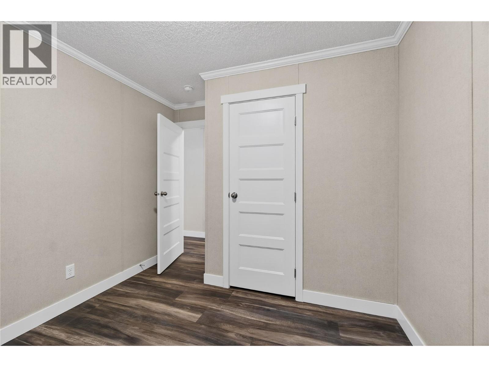 3063 Hornsberger Road Unit# 9, Salmon Arm, British Columbia  V1E 4M1 - Photo 42 - 10371368