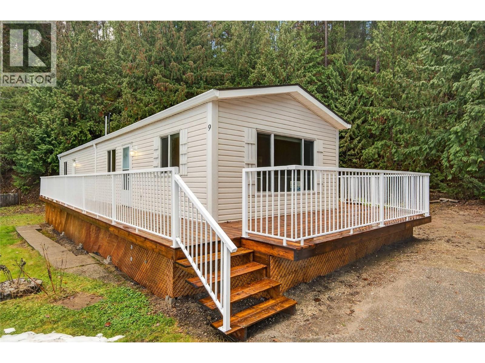 3063 Hornsberger Road Unit# 9, Salmon Arm, British Columbia  V1E 4M1 - Photo 83 - 10371368