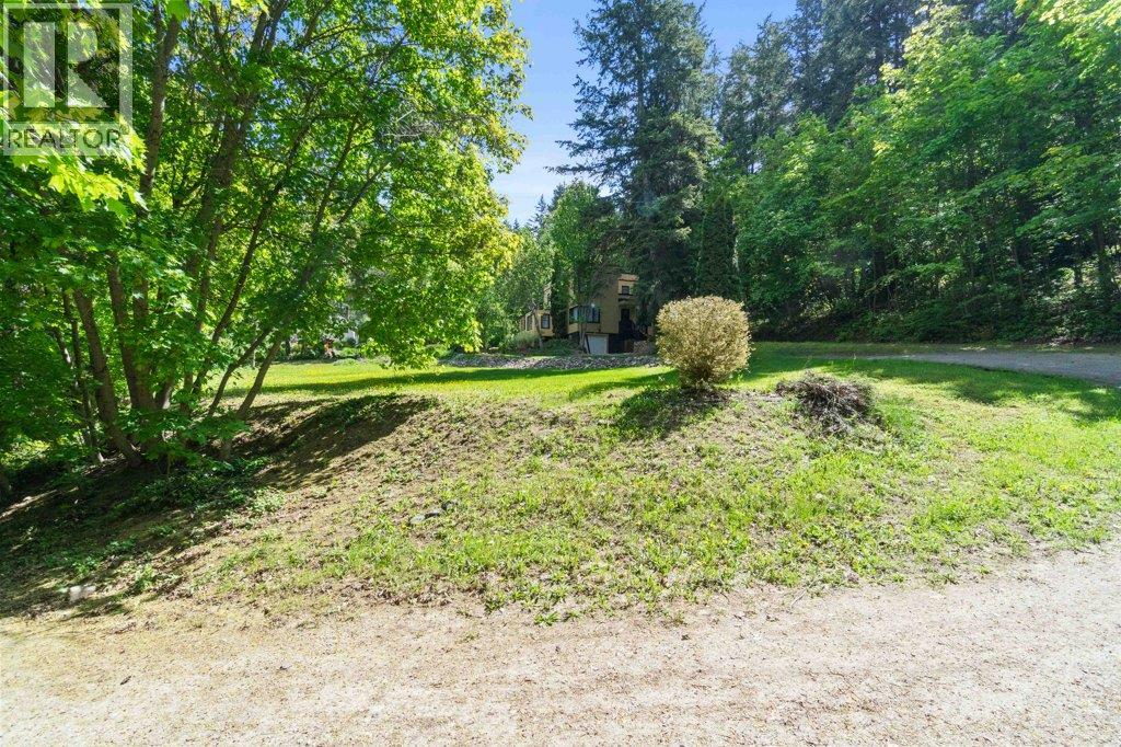 1210 Trans Canada Highway Highway Ne Lot# 1, Salmon Arm, British Columbia  V1E 2S6 - Photo 61 - 10371483