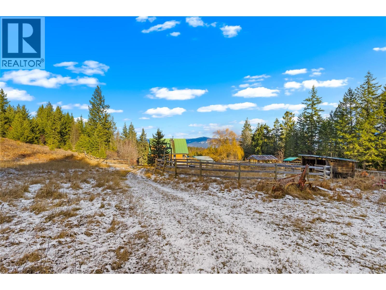 2033 Smith Road, Creston, British Columbia  V0B 1G7 - Photo 21 - 10370988