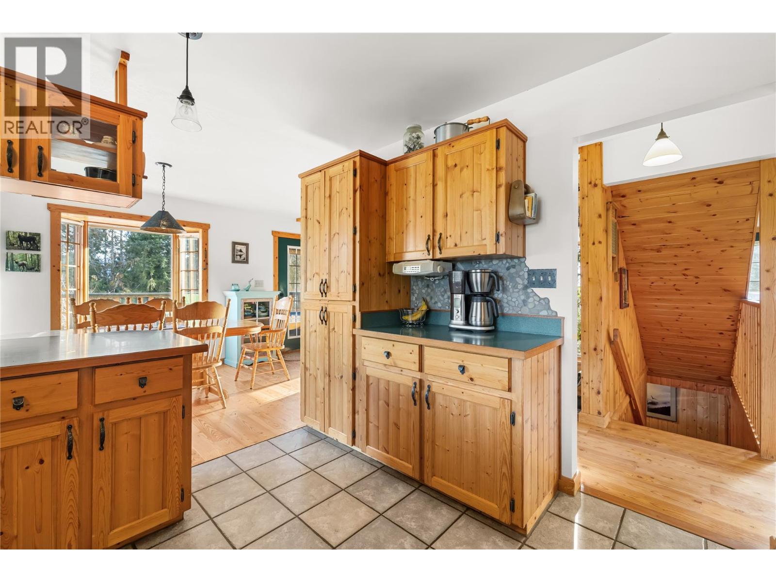 2033 Smith Road, Creston, British Columbia  V0B 1G7 - Photo 42 - 10370988