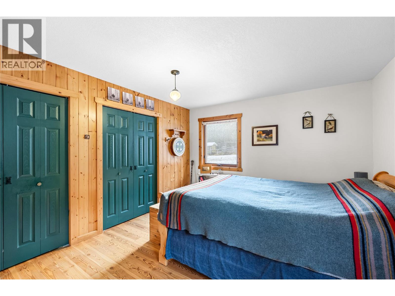 2033 Smith Road, Creston, British Columbia  V0B 1G7 - Photo 48 - 10370988