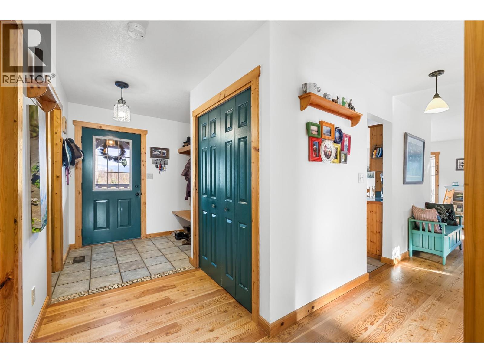 2033 Smith Road, Creston, British Columbia  V0B 1G7 - Photo 49 - 10370988