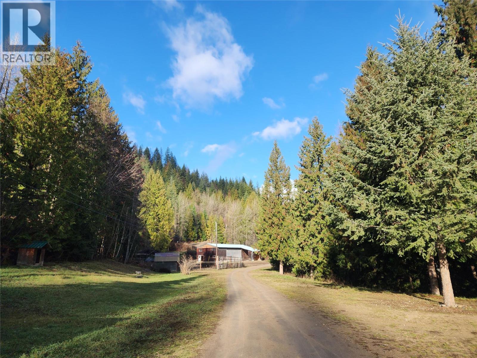 1531 Mountain Ridge Road, Pass Creek, British Columbia  V1N 4S2 - Photo 2 - 10370938