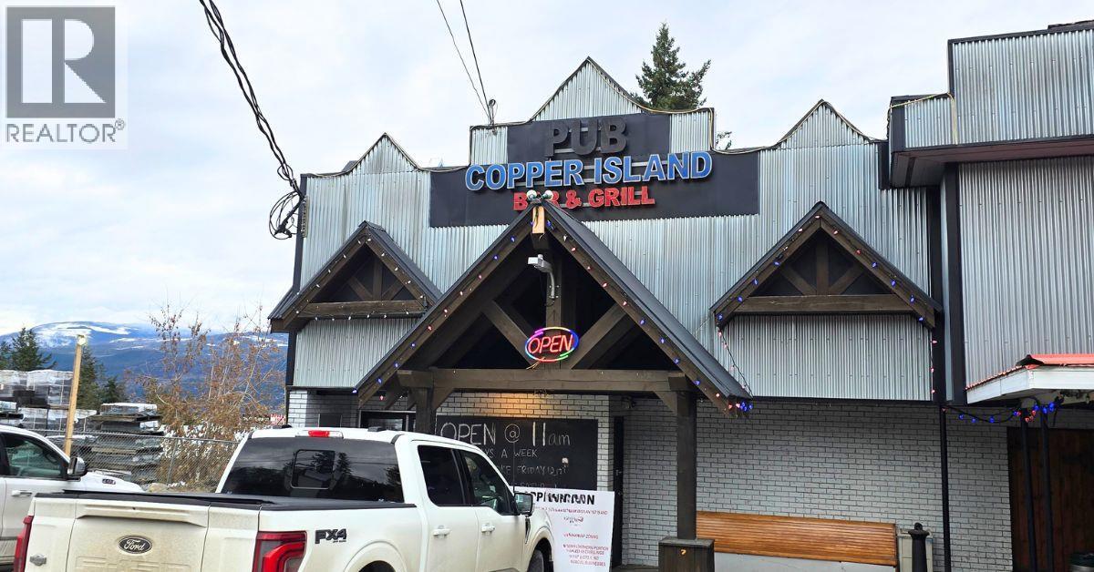 1277 Trans Canada Highway, Sorrento, British Columbia  V0E 2W0 - Photo 2 - 10371514