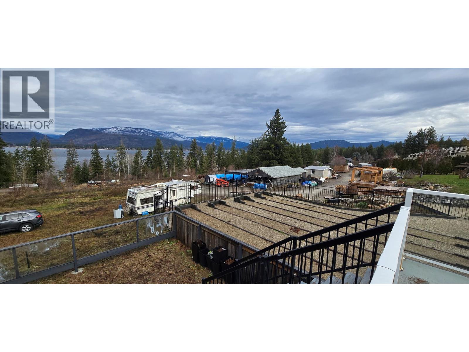 1277 Trans Canada Highway, Sorrento, British Columbia  V0E 2W0 - Photo 23 - 10371514