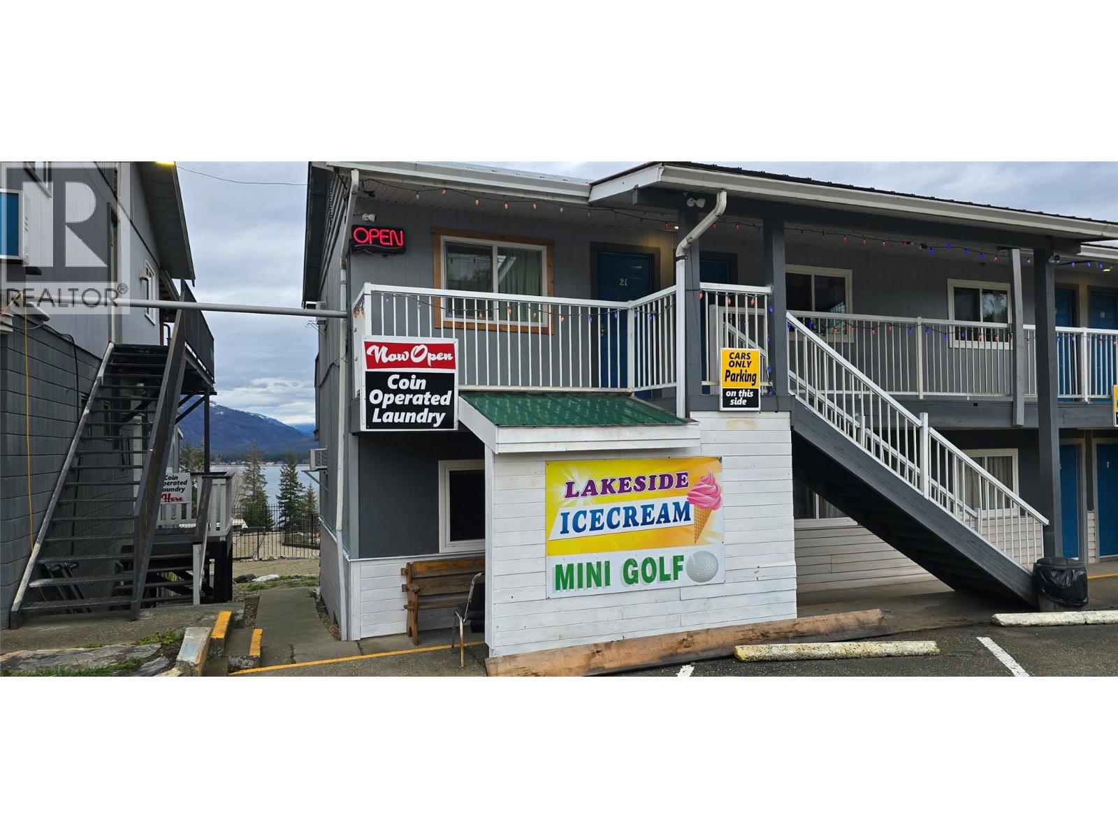 1277 Trans Canada Highway, Sorrento, British Columbia  V0E 2W0 - Photo 6 - 10371514