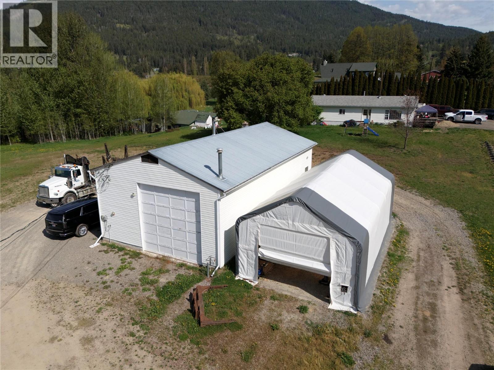 105 36 Avenue, Erickson, British Columbia  V0B 1G1 - Photo 20 - 10370129