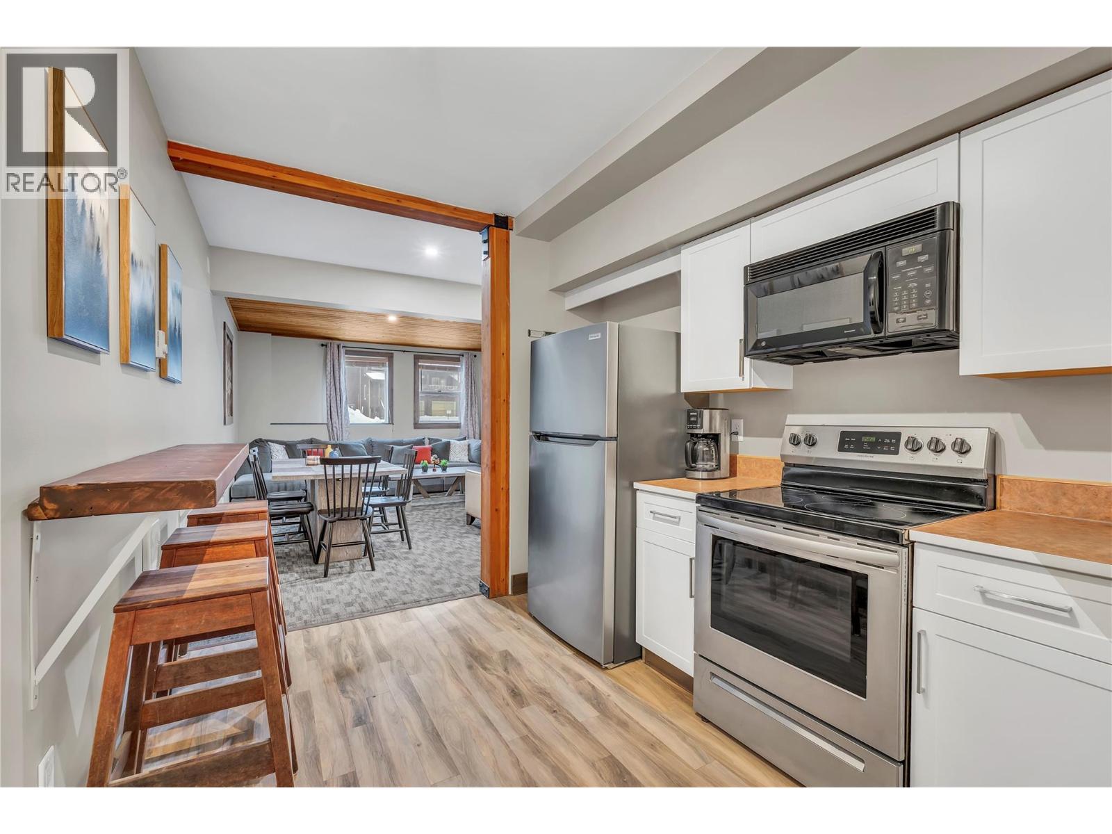 360 Strayhorse Road Unit# C-13, Apex Mountain, British Columbia  V0X 1K0 - Photo 10 - 10371529