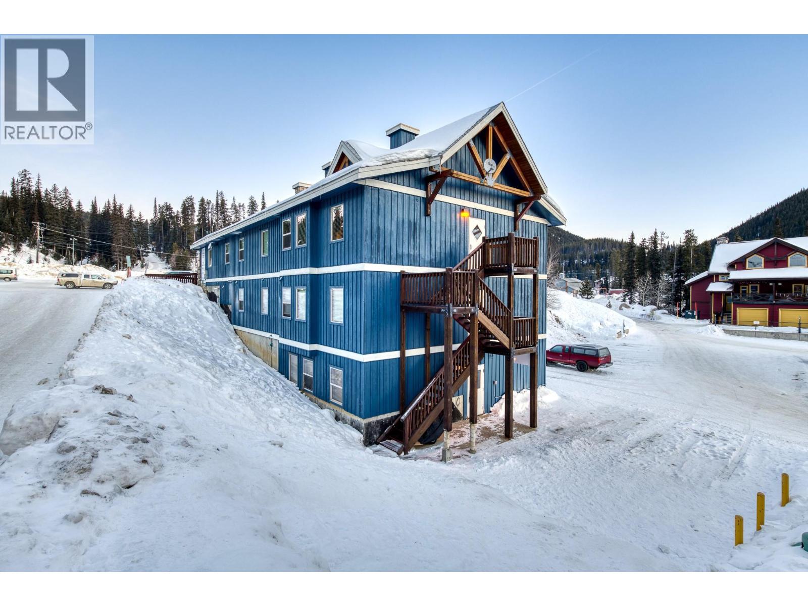 360 Strayhorse Road Unit# C-13, Apex Mountain, British Columbia  V0X 1K0 - Photo 2 - 10371529