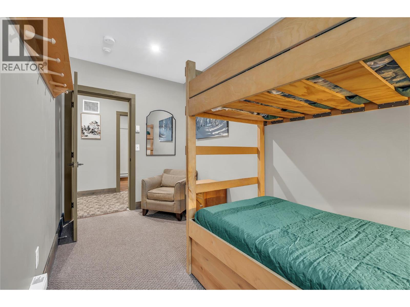 360 Strayhorse Road Unit# C-13, Apex Mountain, British Columbia  V0X 1K0 - Photo 23 - 10371529