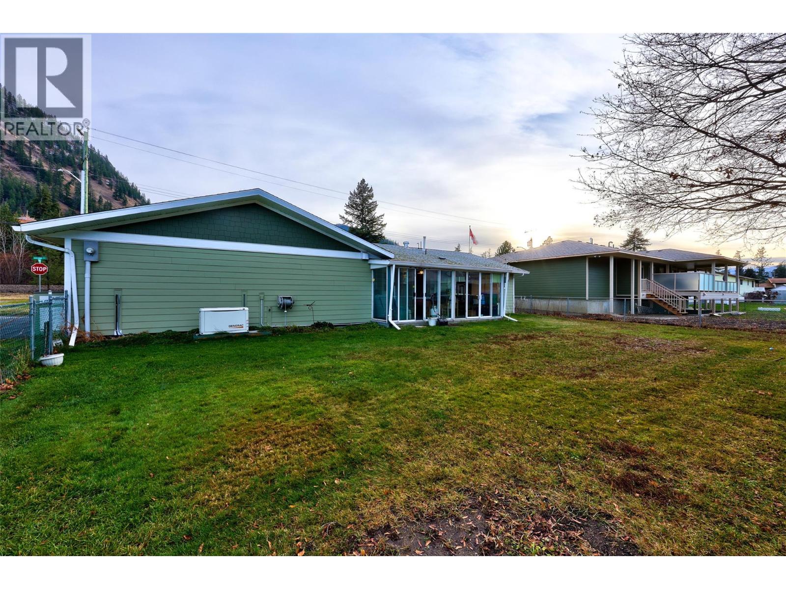 1110 Second Avenue, Chase, British Columbia  V0E 1M0 - Photo 25 - 10371440