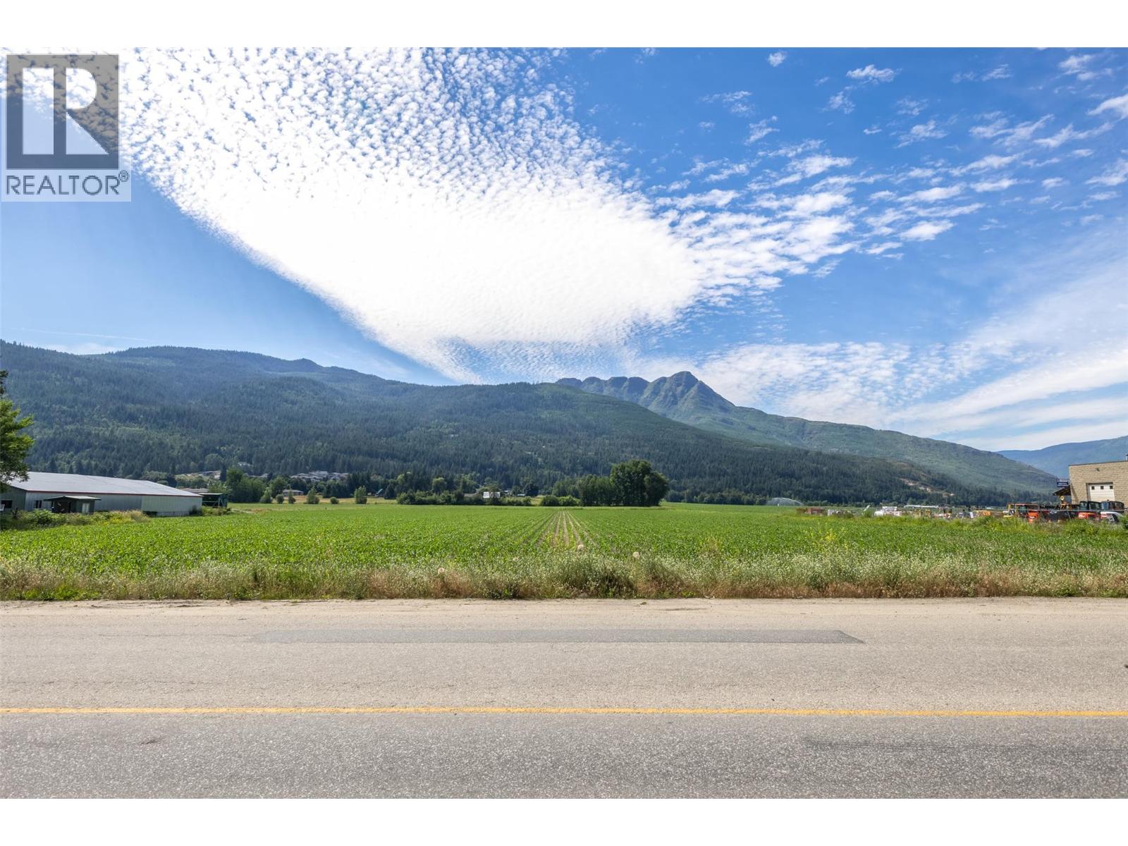 1490 10 Avenue SW Lot# 3, salmon arm, British Columbia