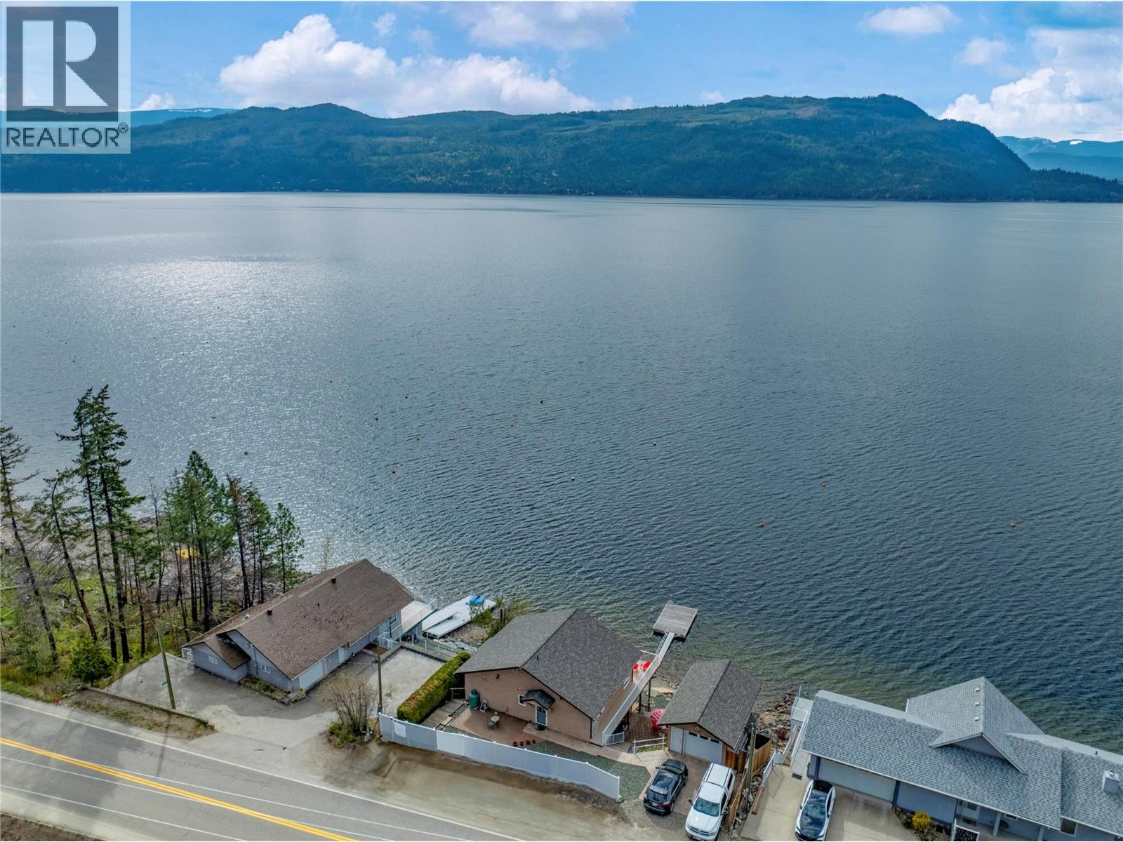 5106 Squilax Anglemont Road, Celista, British Columbia  V0E 1M6 - Photo 2 - 10371366