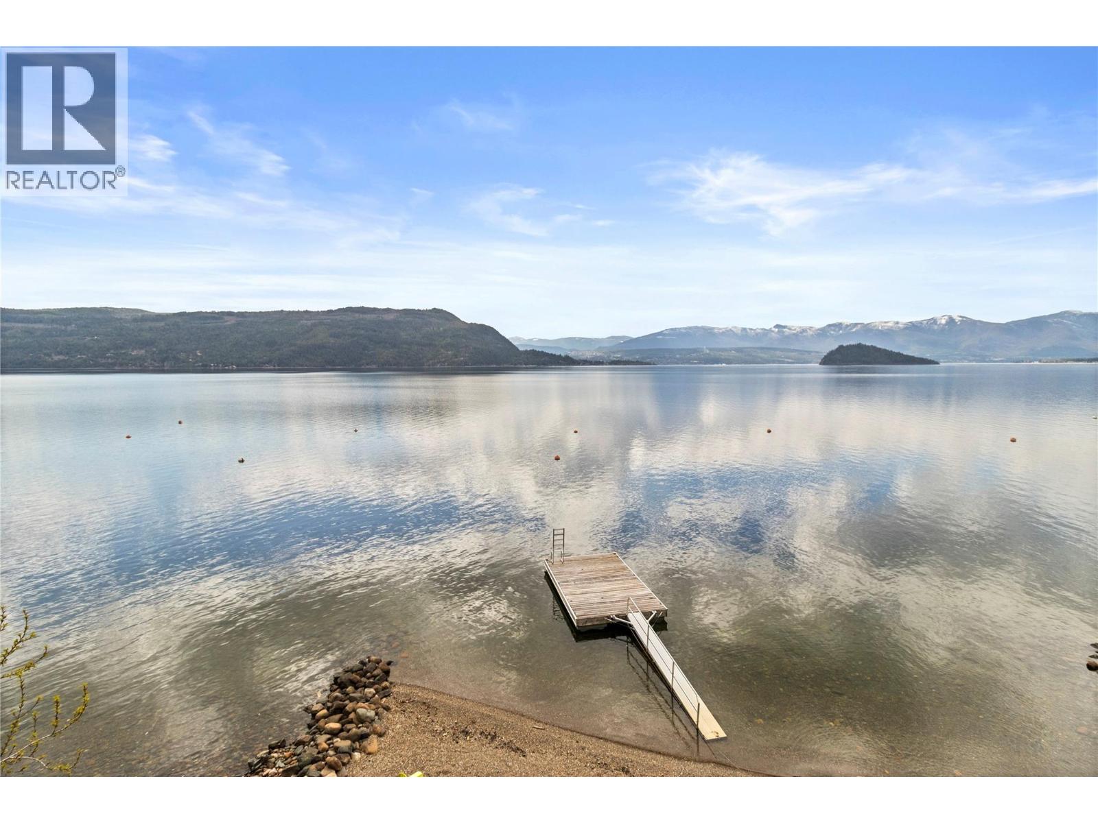5106 Squilax Anglemont Road, Celista, British Columbia  V0E 1M6 - Photo 29 - 10371366