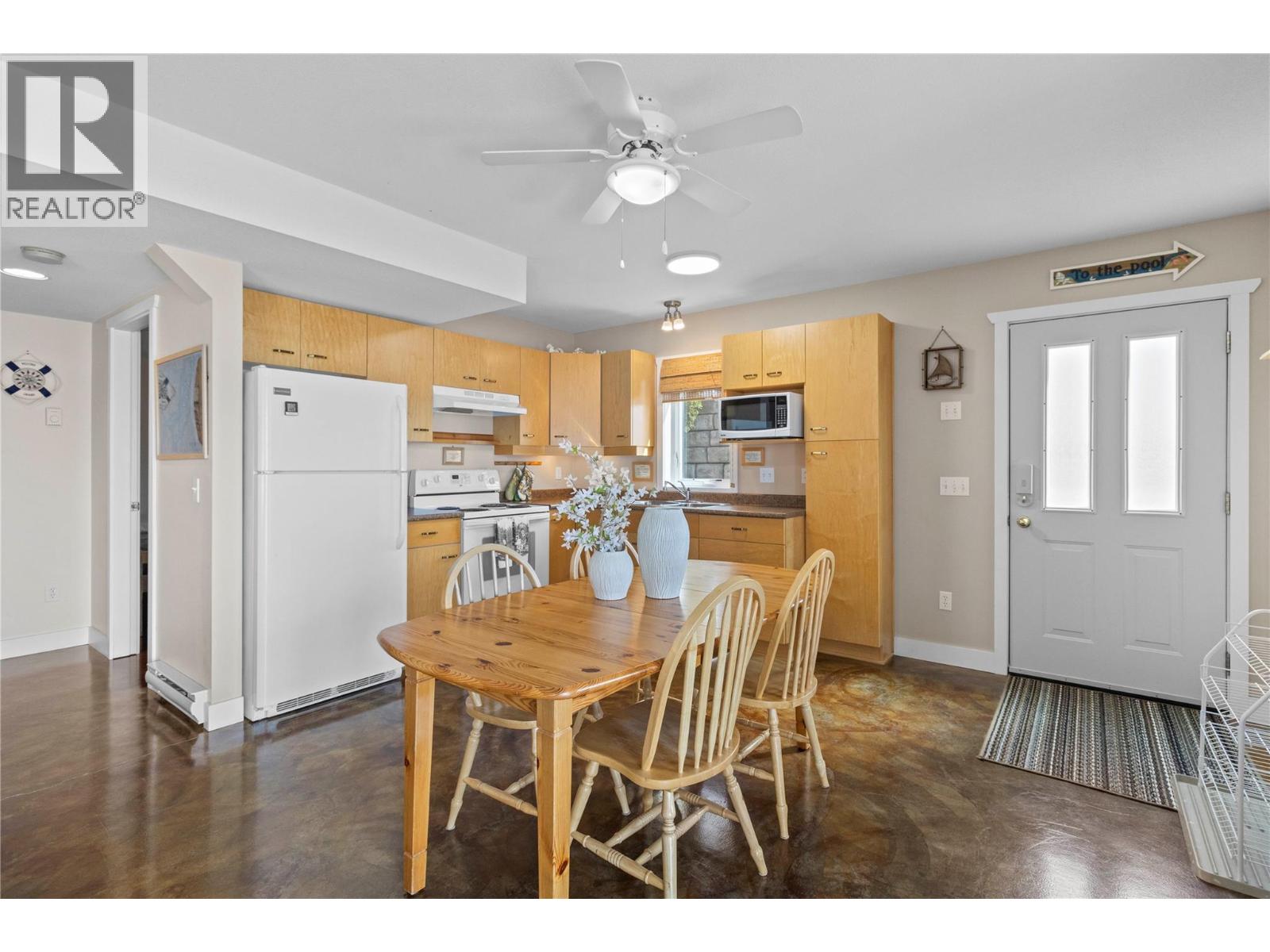 5106 Squilax Anglemont Road, Celista, British Columbia  V0E 1M6 - Photo 51 - 10371366
