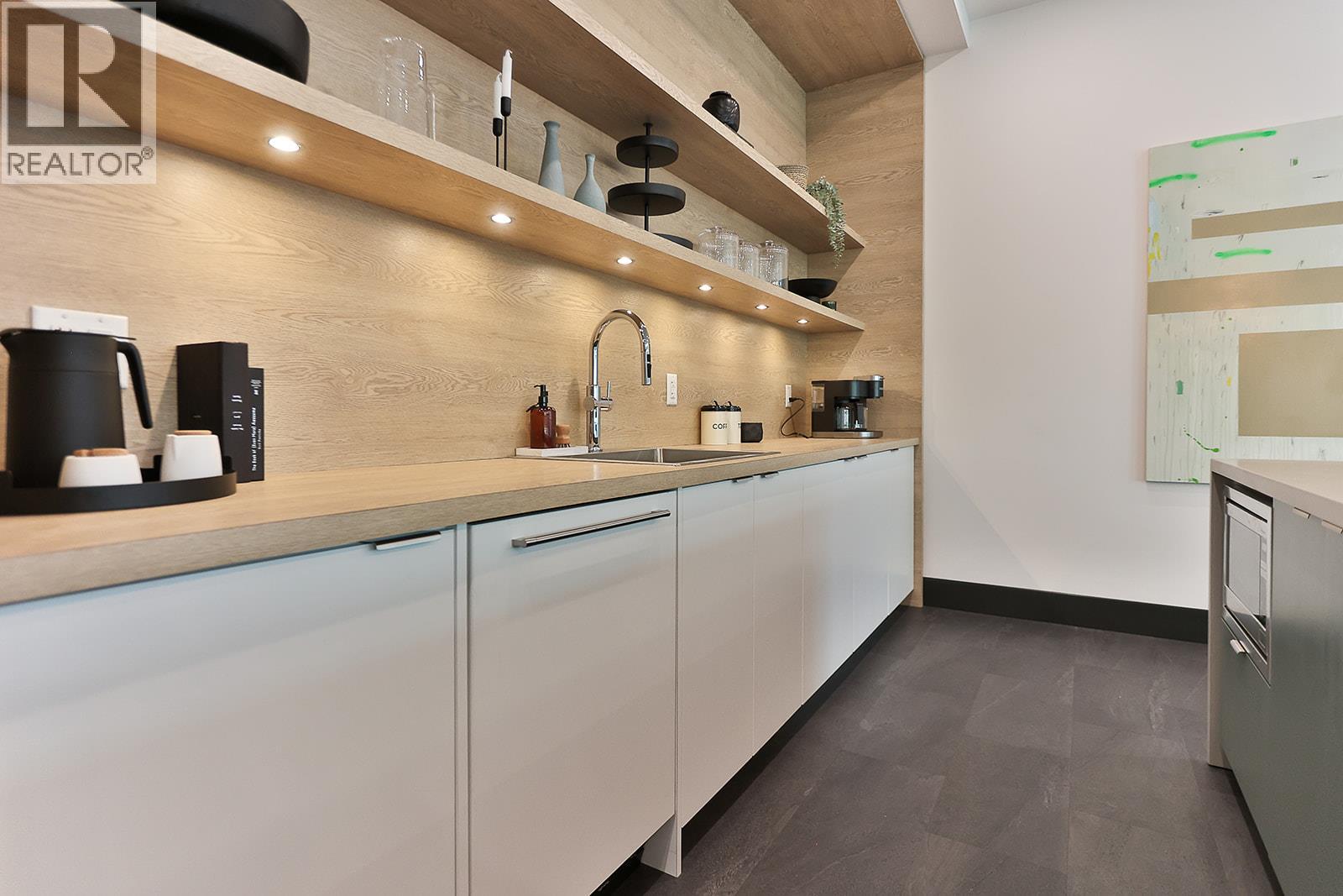 4280 Red Mountain Road Unit# 209, Rossland, British Columbia  V0G 1Y0 - Photo 29 - 10371395