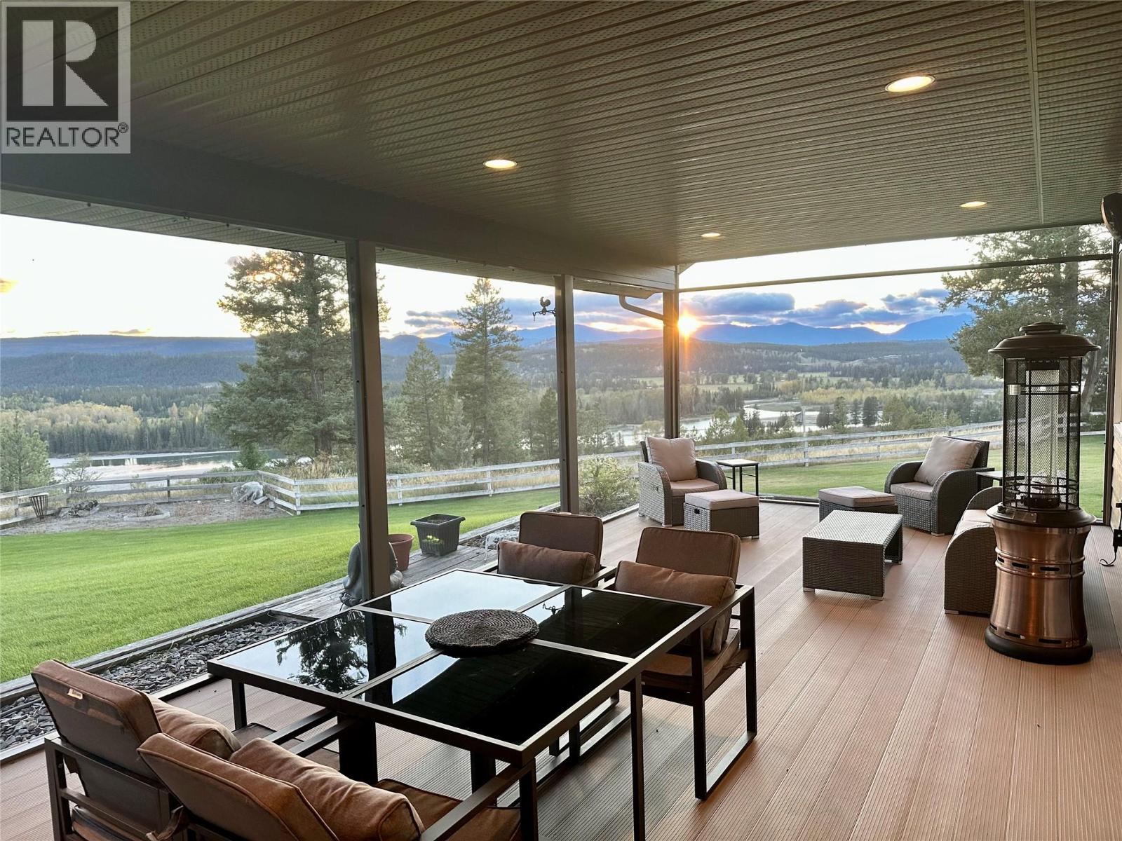 503 Wardner Fort Steele Road, Wardner, British Columbia  V0B 2J0 - Photo 9 - 10371564